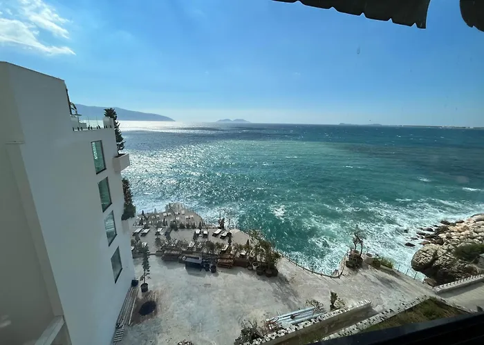 Sea View *