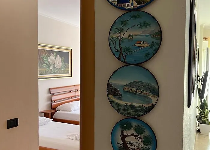 Sea View Apartment *